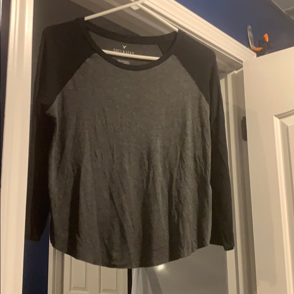 3/4 sleeve tshirt